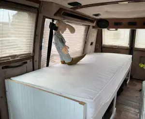 GMC Vandura 5,7 V8-low top,  LPG