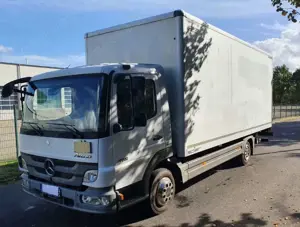 Mercedes-Benz Atego LKW Geschl. Kasten mit Ladebordwand