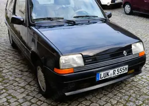 Renault R 5