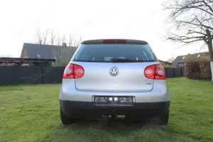 Volkswagen Golf V Lim. Comfortline Bild 5