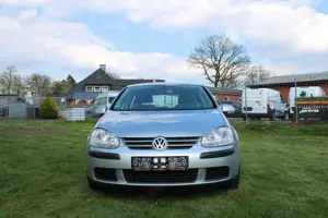Volkswagen Golf V Lim. Comfortline Bild 2