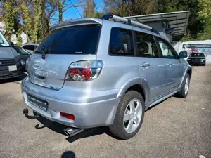 Mitsubishi Outlander Bild 5