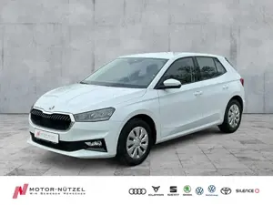 Skoda Fabia 1.0 TSI ESSENCE LED+INFOTAINMENT+DAB+PDC
