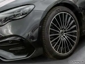 Mercedes-Benz E 300 e AMG Premium Technik Leder Night Airmatic Bild 3