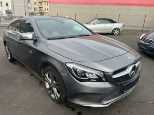 Mercedes-Benz CLA 220 Shooting Brake 4Matic 7G-DCT Urban Bild 3