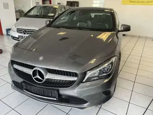 Mercedes-Benz CLA 220 Shooting Brake 4Matic 7G-DCT Urban Bild 4