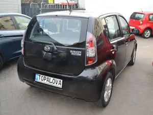 Daihatsu Sirion Bild 5