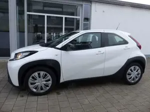 Toyota Others Aygo X 1.0 VVT-i Automatik Play Kamera CarPlay Bild 3