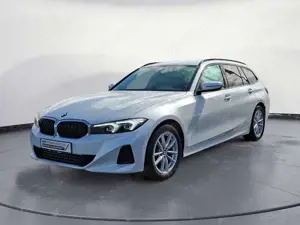 BMW 318 i Touring Auto Navi Bluetooth PDC MP3 Schn. K