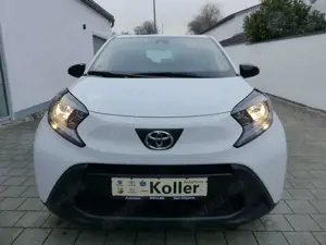 Toyota Others Aygo X 1.0 VVT-i Automatik Play Kamera CarPlay Bild 5