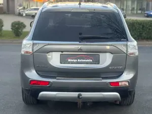Mitsubishi Outlander Diamant Edition 4WD*TÜV NEU* Bild 4