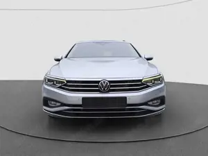Volkswagen Passat Bild 5
