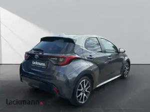 Toyota Yaris 1.5 Hybrid Style*Pano*Technik-Paket*LED* Bild 5