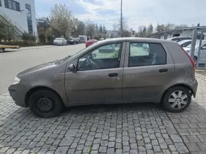 Fiat Punto 1.2 8V Dynamic - TÜV 07.2027. -