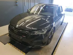 Skoda Octavia Combi RS 2.0 TDI DSG Matrix Kamera AHK