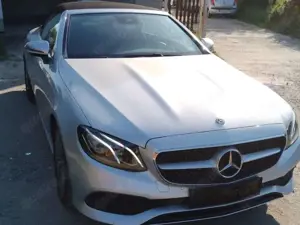 Mercedes-Benz E 200 E 200 (238.442)