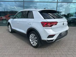 Volkswagen T-Roc 2.0 TDI Sport AHK ACC SHZ Kamara Navi Bild 4
