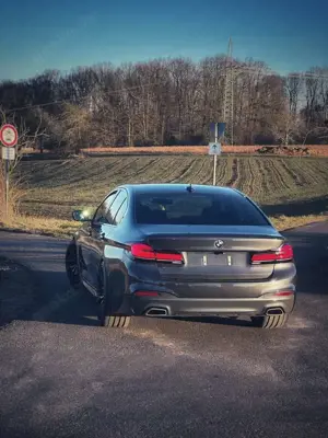 BMW 530 d M Paket|HUD|ACC|20Zoll Concaver|Shadowline