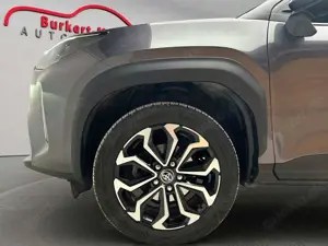 Toyota Yaris Cross 1.5 Hybrid Team D AWD-i *4x4*AHK* - image 3