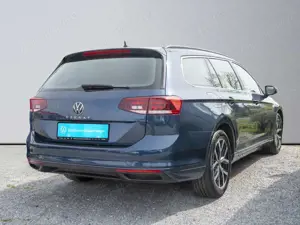 Volkswagen Passat Variant 2.0 TDI DSG Business Standheizung/Navi/Dig.Cockpit/Busi Bild 3