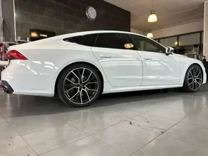 Audi S7 Bild 2