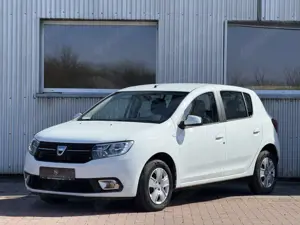 Dacia Sandero Comfort Klima Tempomat PDC   1 Hand Bild 2