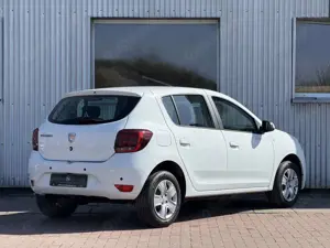 Dacia Sandero Comfort Klima Tempomat PDC   1 Hand Bild 5