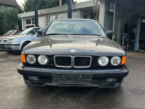 BMW 740