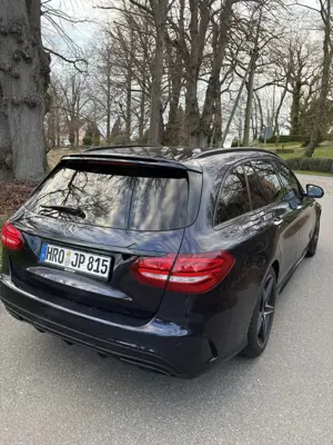 Mercedes-Benz C 43 AMG 4Matic T 9G-TRONIC Bild 3
