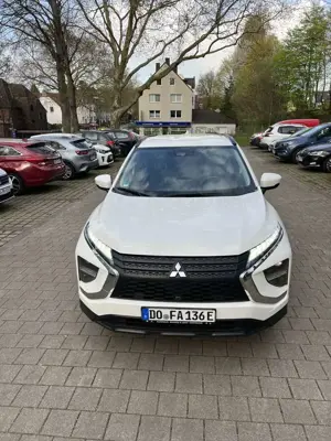 Mitsubishi Eclipse Cross Plug-In Hybrid 4WD Basis