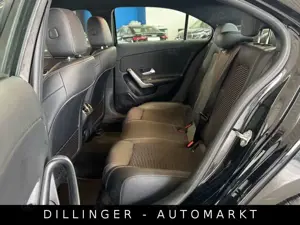 Mercedes-Benz A 220 d 8G Limousine LED Nav Kamera Distronic AHK Bild 5