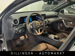 Mercedes-Benz A 220 d 8G Limousine LED Nav Kamera Distronic AHK Bild 3