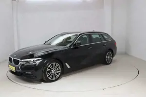 BMW 530 d xDrive Sport Line * LED * HUD * Touring