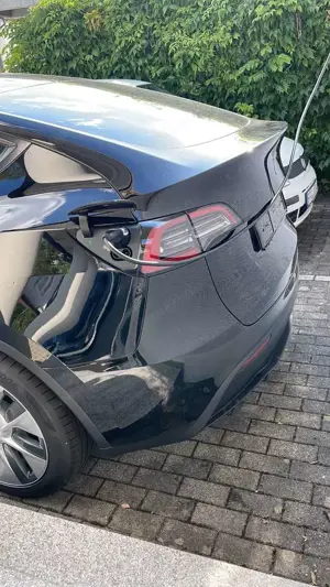 Tesla Model Y Bild 4