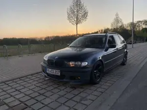 BMW 320 320i touring