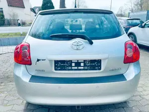 Toyota Auris Sol,Automatik,AHK,PDC,1.Hand,Klimaa,TÜV NEU Bild 5