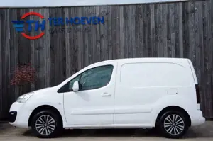 Peugeot Partner 1.6 BlueHDi L1H1 Klima Navi AHK CarPlay