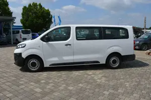 Opel Vivaro Bild 3