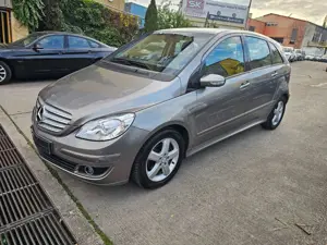 Mercedes-Benz B 200 B 200 Automatik Klima Parksensoren