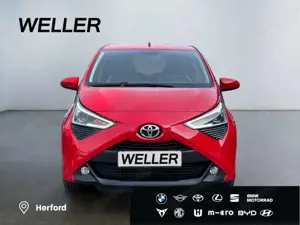 Toyota Aygo x-play Team D *CarPlay*Kamera*DAB*Color*LMF* Bild 2