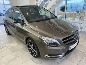 Mercedes-Benz B 250 Night Paket/Pano/Spur/Comand/Xenon/AhK