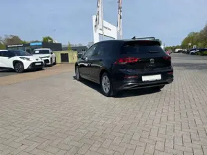 Volkswagen Golf Life 1.5 TSI+LED+RFK+Navi+Ganzjahresreifen+ Klima Bild 3