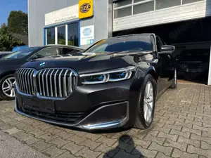 BMW 745 e*MAXIMAL VOLL*DVD im FOND*MEGA VOLL*