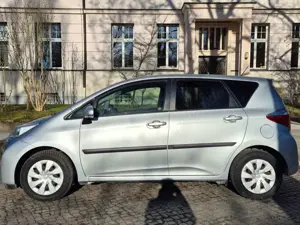 Toyota Verso-S Bild 3