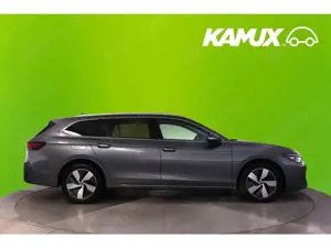 Volkswagen Passat Variant 2.0TDI DSG Business+LED+NAVI+PDC Bild 2