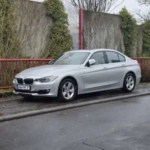 BMW 320 320d Aut. Luxury Line