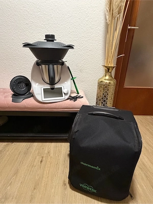 Thermomix TM6 (Friend geschenkt dazu) 