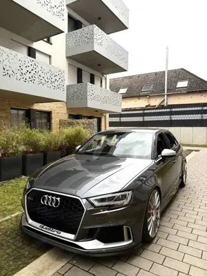 Audi RS3 Bild 2
