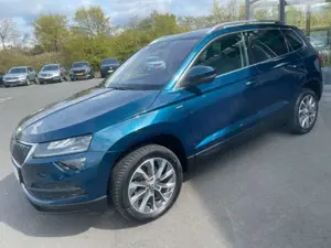 Skoda Karoq 1,5TSi DSG Clever AHK Kamera Keyless Sitz