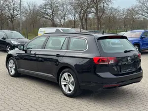 Volkswagen Passat Business 2.0 TDI°RFK°ACC°MASSAGE° Bild 3